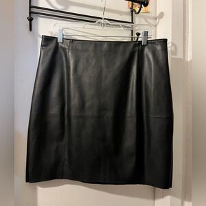 Express- size 14- black faux leather mini skirt w/ side zip. NWT.